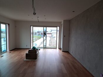 近江八幡市野村町　新築美装